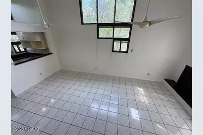 7622 E Callisto Circle #201, Tucson, AZ 85715 - Photo 5