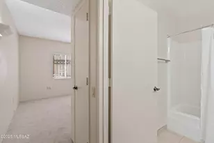 6 W Calle Del Chancero, Green Valley, AZ 85614 - Photo 17