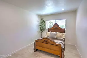 11201 E Calle Vaqueros, Tucson, AZ 85749 - Photo 15