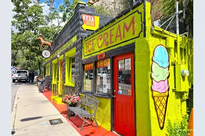 105 Tombstone Canyon, Bisbee, AZ 85603 - Photo 3