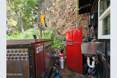 105 Tombstone Canyon, Bisbee, AZ 85603 - Photo 33