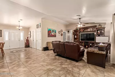 601 E Nashville Avenue, Vail, AZ 85641 - Photo 7