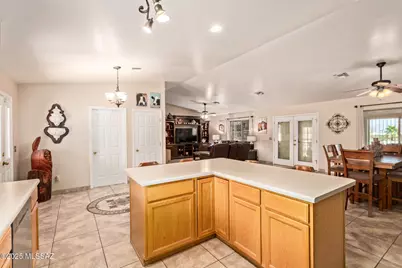 601 E Nashville Avenue, Vail, AZ 85641 - Photo 15