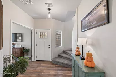 8775 N Hidden Wash Court, Tucson, AZ 85743 - Photo 7