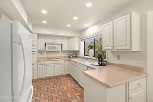 14331 N Copperstone Dr, Oro Valley, AZ 85755 - Photo 13