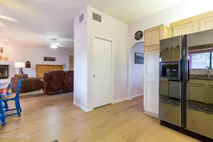 4920 W Harris Hawk Pl, Tucson, AZ 85745 - Photo 15