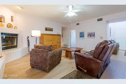 4920 W Harris Hawk Place, Tucson, AZ 85745 - Photo 9