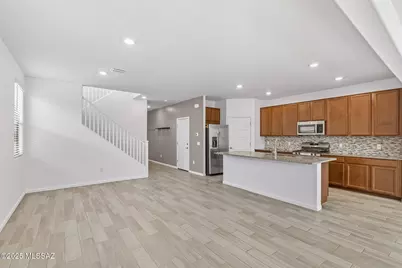 7123 W Jadewood Lane, Tucson, AZ 85757 - Photo 9