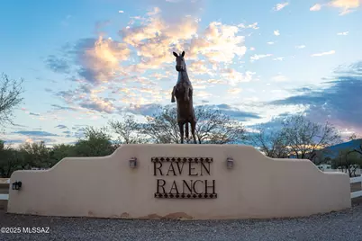 9525 E Graf Lane, Tucson, AZ 85730 - Photo 5