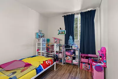 2113 S Rosemont Avenue, Tucson, AZ 85711 - Photo 13