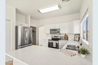 7286 W Mesquite River Drive, Tucson, AZ 85743 - Photo 3