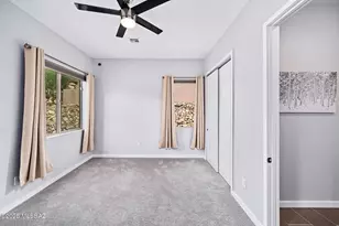 10053 N Alder Spring Dr, Tucson, AZ 85737 - Photo 11