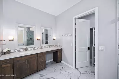 10053 N Alder Spring Drive, Tucson, AZ 85737 - Photo 17