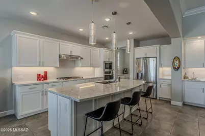 2499 E Rolling Meadow Lane, Green Valley, AZ 85614 - Photo 11