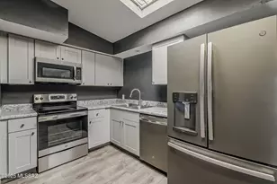 843 E Alturas St, Tucson, AZ 85719 - Photo 3