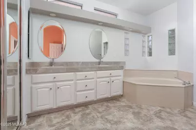 65739 E Desert Rise Drive, Tucson, AZ 85739 - Photo 13