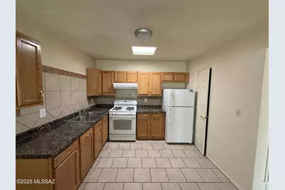 5425 E 30th Street #4, Tucson, AZ 85711 - Photo 5