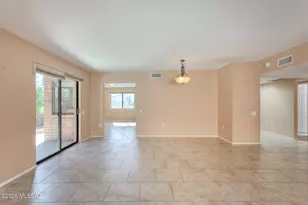 1592 W Agave Ln, Green Valley, AZ 85622 - Photo 9