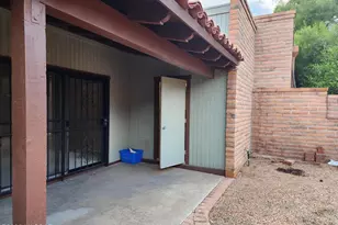 1592 W Agave Ln, Green Valley, AZ 85622 - Photo 23