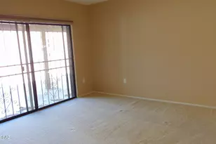 1592 W Agave Ln, Green Valley, AZ 85622 - Photo 9