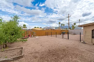 1124 W Edgewater Dr, Tucson, AZ 85704 - Photo 19
