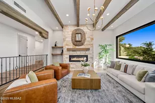 7370 N Catalina Ridge Dr, Tucson, AZ 85718 - Photo 3