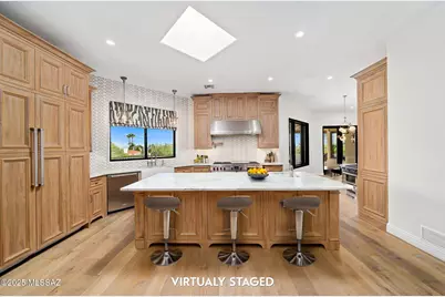 7370 N Catalina Ridge Drive, Tucson, AZ 85718 - Photo 5