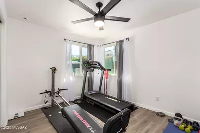 2822 N Tyndall Avenue, Tucson, AZ 85719 - Photo 21