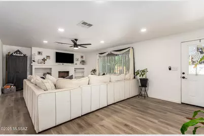 2822 N Tyndall Avenue, Tucson, AZ 85719 - Photo 7