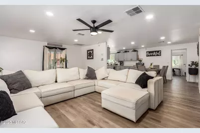 2822 N Tyndall Avenue, Tucson, AZ 85719 - Photo 5