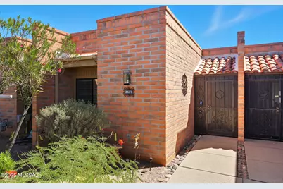 2507 S Calle Cervantes, Green Valley, AZ 85622 - Photo 3