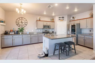 10423 S Keegan Avenue, Vail, AZ 85641 - Photo 3