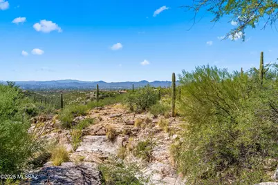7351 Secret Canyon Drive #48, Tucson, AZ 85718 - Photo 17