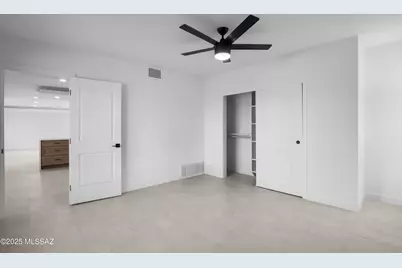 1960 N Placita Claveles, Tucson, AZ 85745 - Photo 17