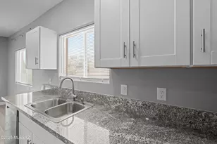 1960 S San Vincent Dr, Green Valley, AZ 85614 - Photo 11