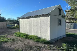 860 W 4th St, Benson, AZ 85602 - Photo 27