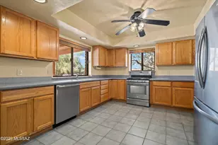 8741 N Chinaberry Way, Tucson, AZ 85742 - Photo 15