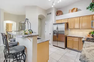 7449 E Calle Iluminacion, Tucson, AZ 85715 - Photo 9