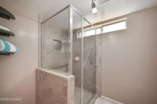 11632 N Labyrinth Dr, Oro Valley, AZ 85737 - Photo 9