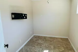 7922 E Eli Pl, Tucson, AZ 85710 - Photo 21