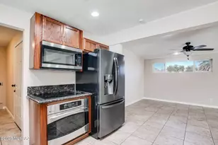 7922 E Eli Pl, Tucson, AZ 85710 - Photo 41