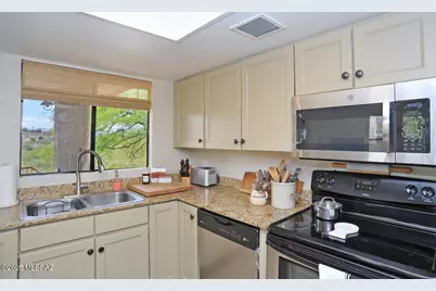 7255 E Snyder Road # 8202, Tucson, AZ 85750 - Photo 9