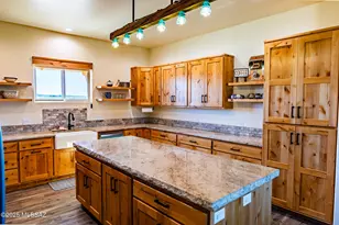 1121 N Apache Ridge Rd, Benson, AZ 85602 - Photo 11