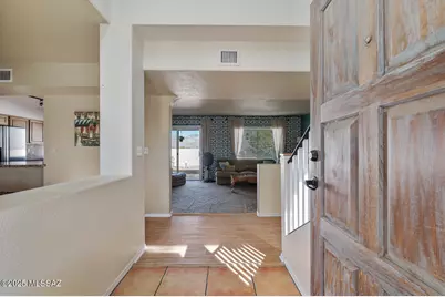 10401 E Rushlight Drive, Tucson, AZ 85748 - Photo 3