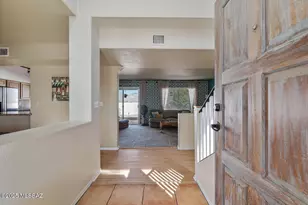 10401 E Rushlight Dr, Tucson, AZ 85748 - Photo 3