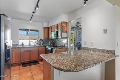 10401 E Rushlight Drive, Tucson, AZ 85748 - Photo 13