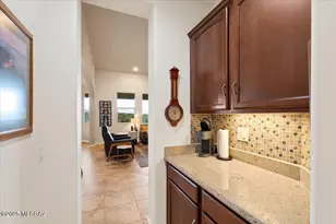 60611 E Arroyo Vista Dr, Oracle, AZ 85623 - Photo 11
