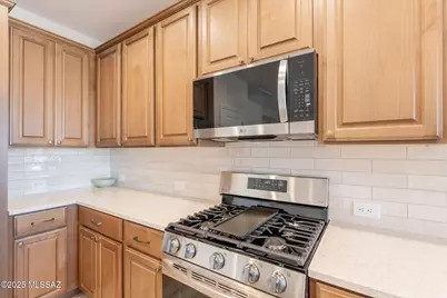 1820 N Banneker Lane, Green Valley, AZ 85614 - Photo 17