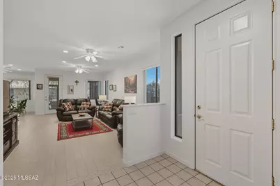 472 W Knotwood Street, Green Valley, AZ 85614 - Photo 5