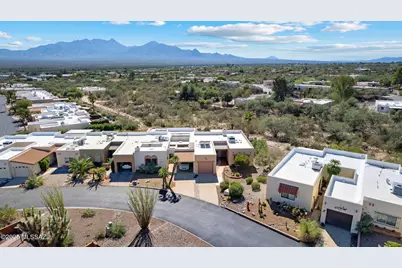 825 W Bella Vista Drive, Green Valley, AZ 85614 - Photo 29